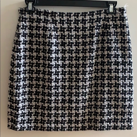 Dresses & Skirts - Classic Design Skirt